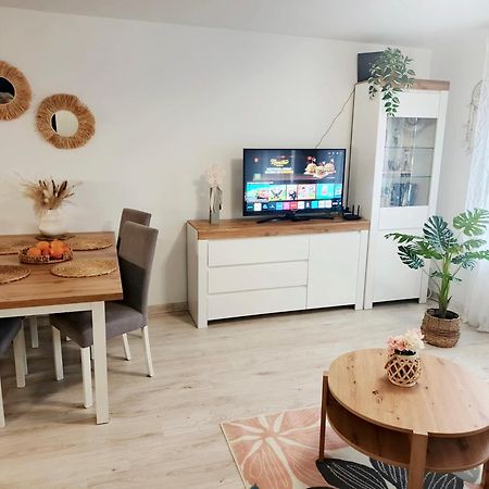 Apartament Pod Trzynastka 옐레니아구라 외부 사진